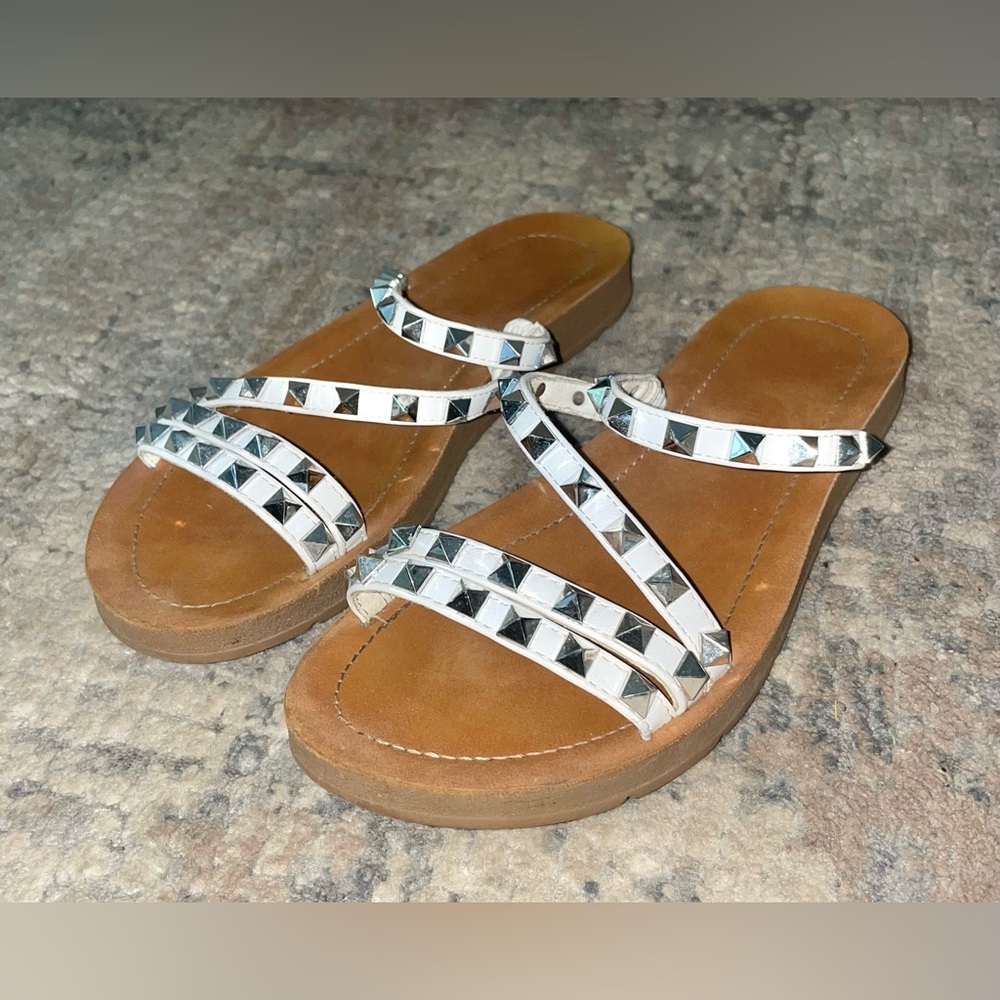 Studded Tan and White Sandals size 6.5